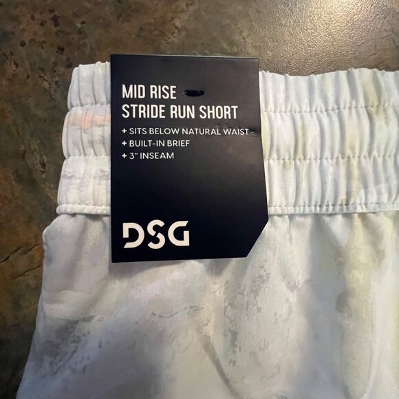 Womens‎ DSG Stride Shorts Large Torn Camo Multi Moisture-Wicking - Picture 8 of 9